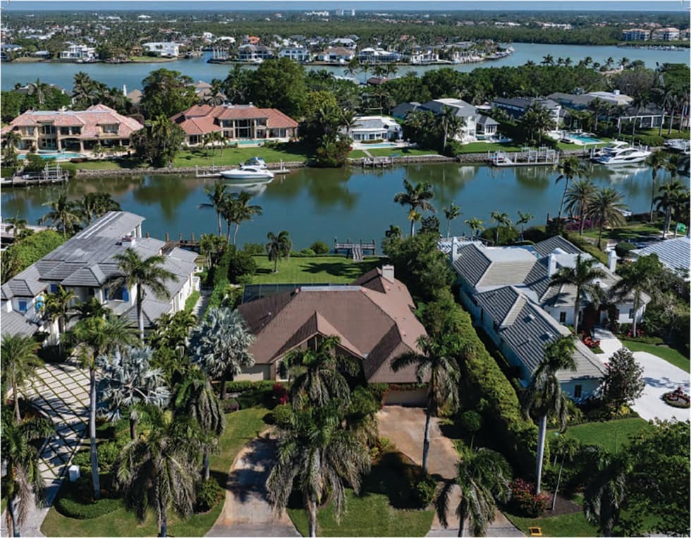 1013 Spyglass Lane Recent Sold Home in Port Royal, Naples, FL