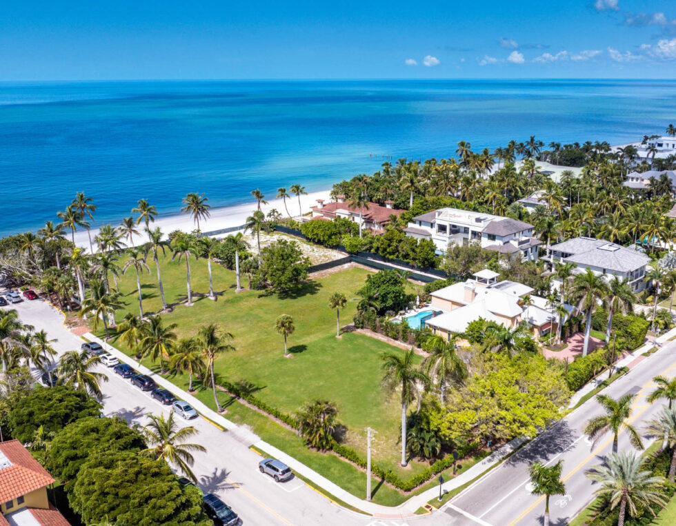 25 5th Ave S Recently Sold Naples Beachfront Property in Naples, FL