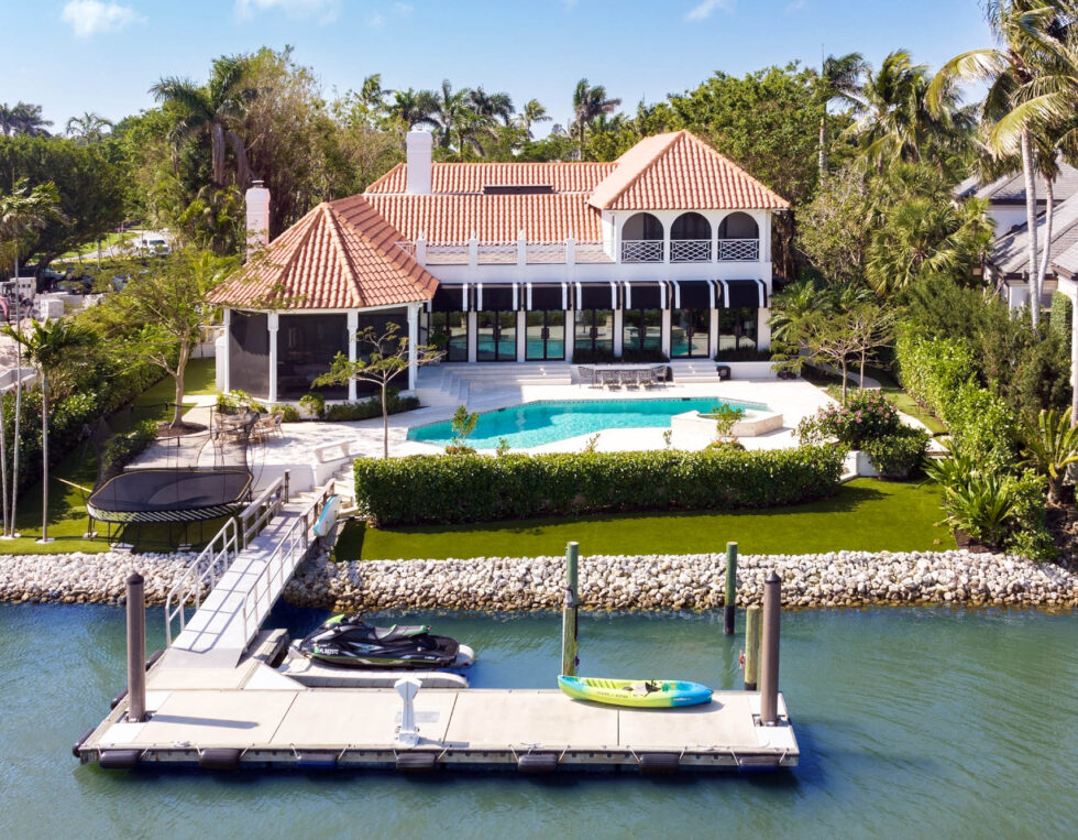 777 Kings Town Dr Recently Sold Waterfront Home in Port Royal Area of Naples, FL